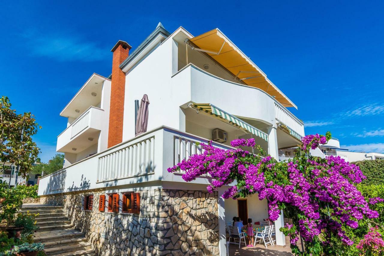 Morovic Apartma Petrcane
