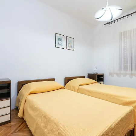 Apartments Morovic Petrcane Exterior photo