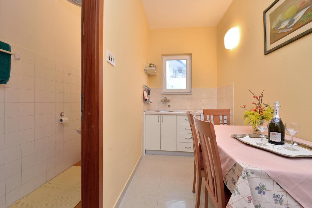 Morovic Appartement Petrcane